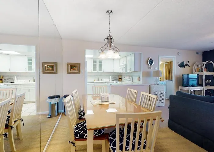 Waterfront With Balcony Washer & Dryer Pools & Gym * Ocean City