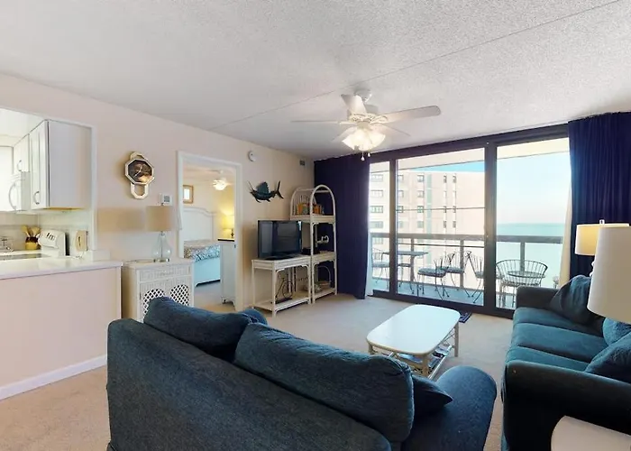 Holiday home Waterfront With Balcony Washer & Dryer Pools & Gym